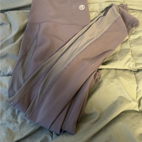 TYC Til you Collapse sz L grey leggings EUC - Picture 1 of 1